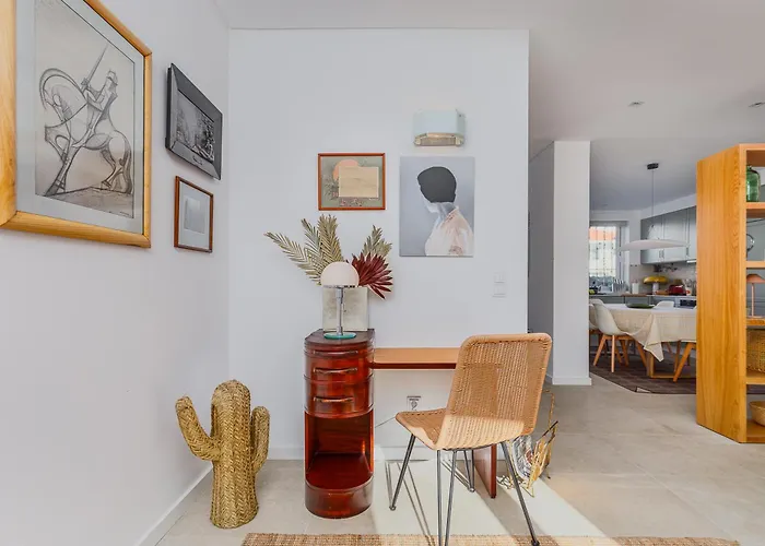 Haus Abel - Pool, Parking And Garden In The Heart Of *