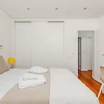 Haus Abel - Pool, Parking And Garden In The Heart Of