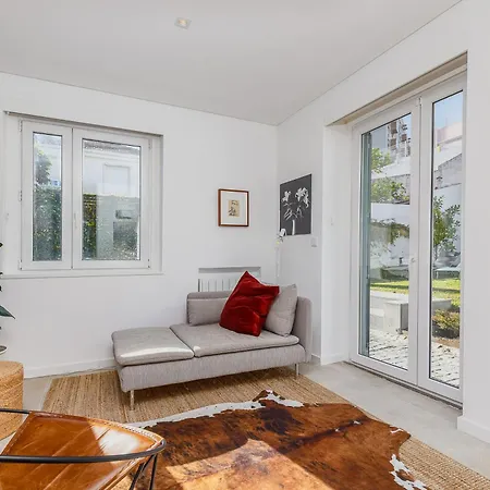Villa Haus Abel - Pool, Parking And Garden In The Heart Of Lisbon