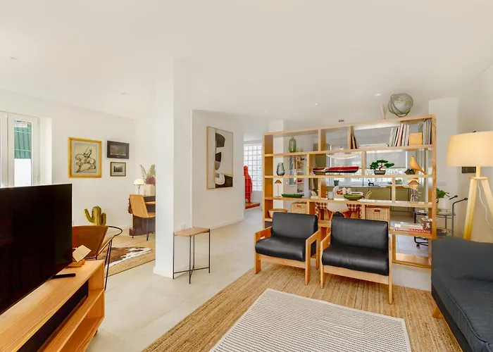 Haus Abel - Pool, Parking And Garden In The Heart Of * Lissabon