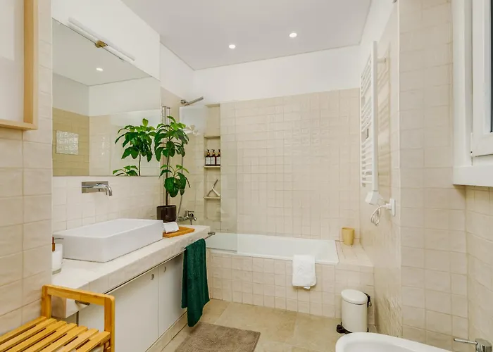 Haus Abel - Pool, Parking And Garden In The Heart Of Villa Lissabon